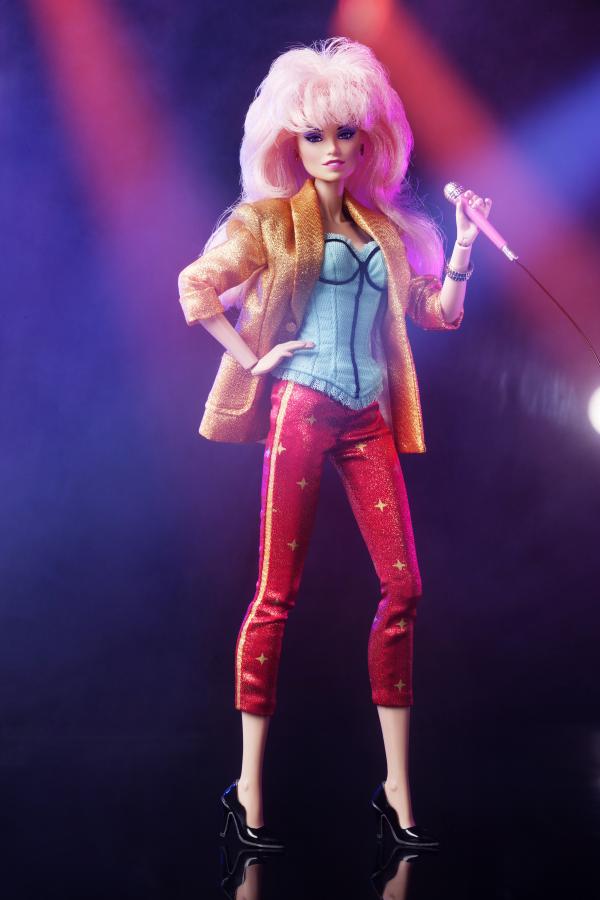 SDCC 2012: Official Hasbro Product Images - Transformers Event: Hollywood Jem Comic Con Exclusive 2.JPG